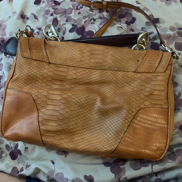 Guess Handbag with Wallet - Picture 3 of 4
